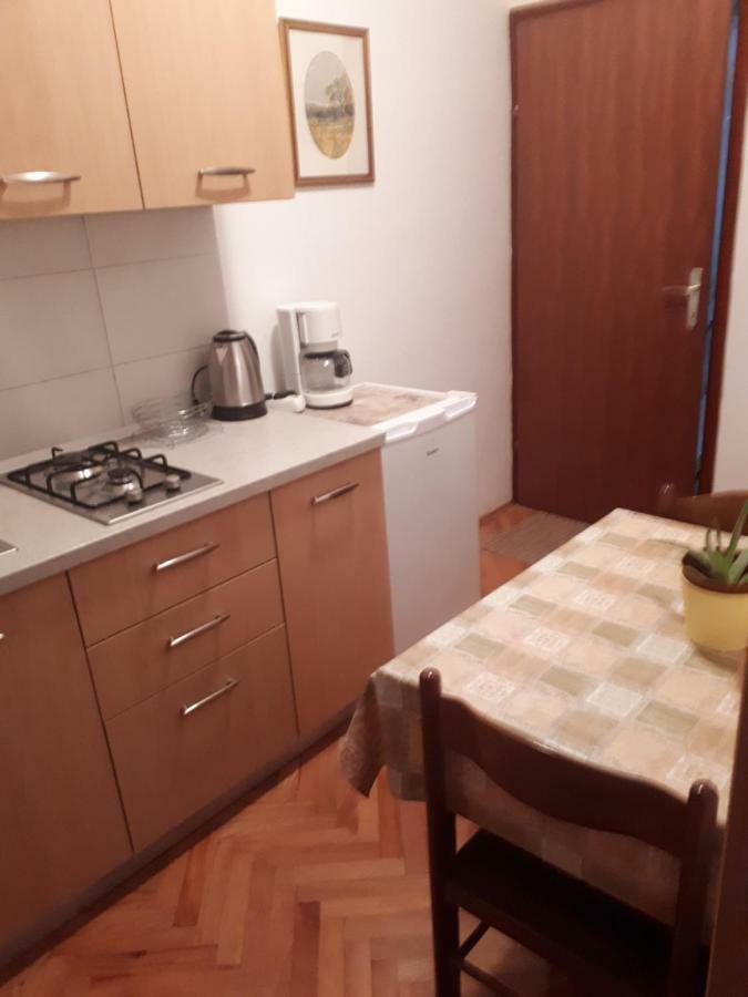 Lili Apartment Rovinj Exterior foto