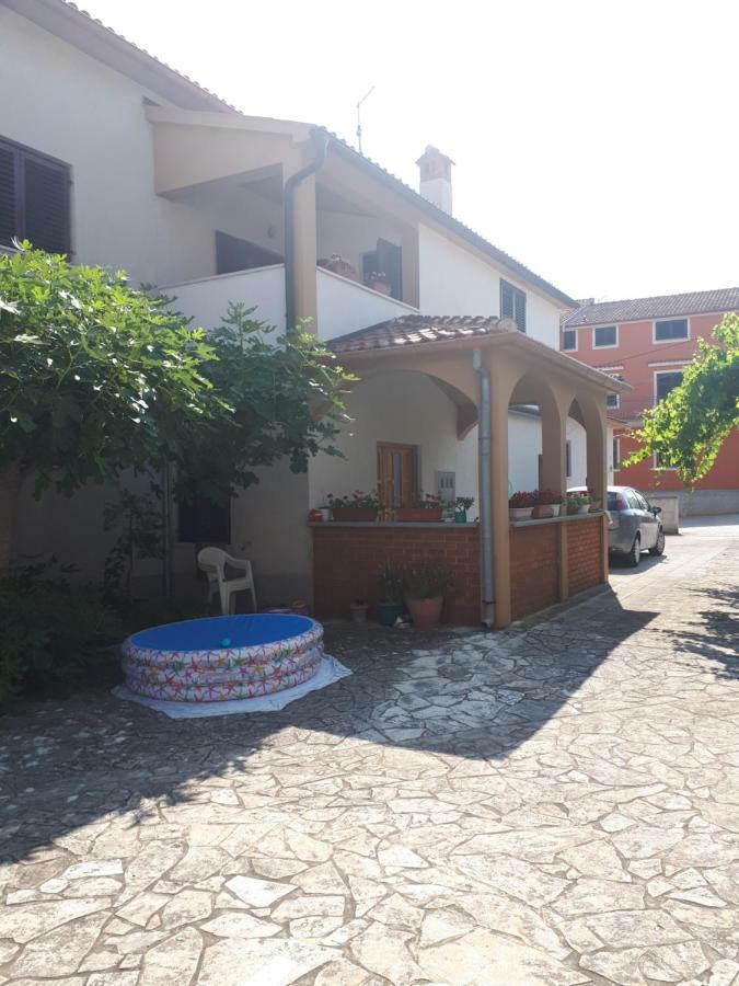 Lili Apartment Rovinj Exterior foto