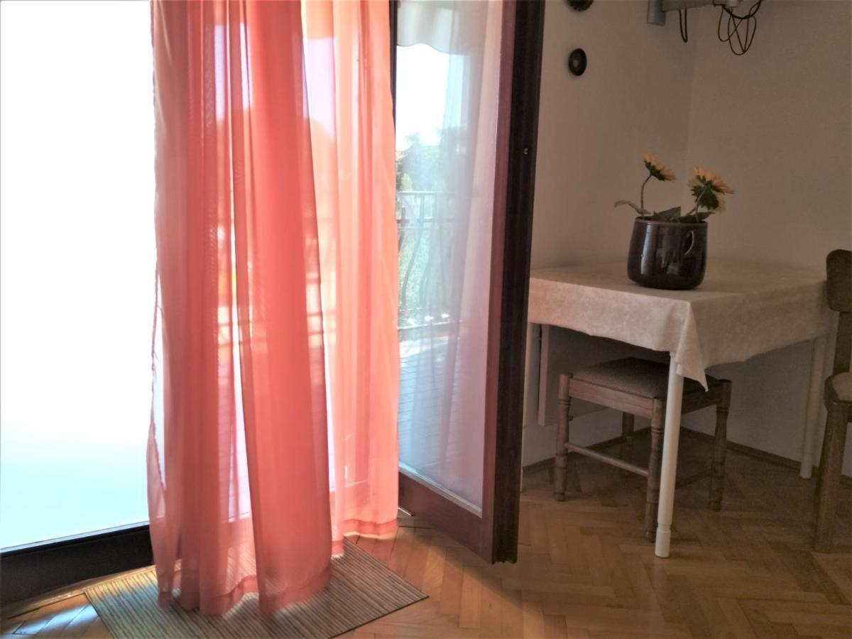Lili Apartment Rovinj Exterior foto